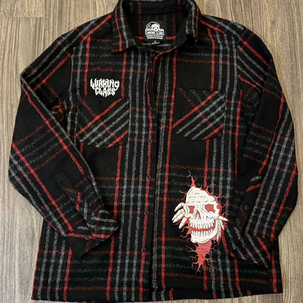Wearing Class Men's Black and Red Plaid Casual Button Down Shirt